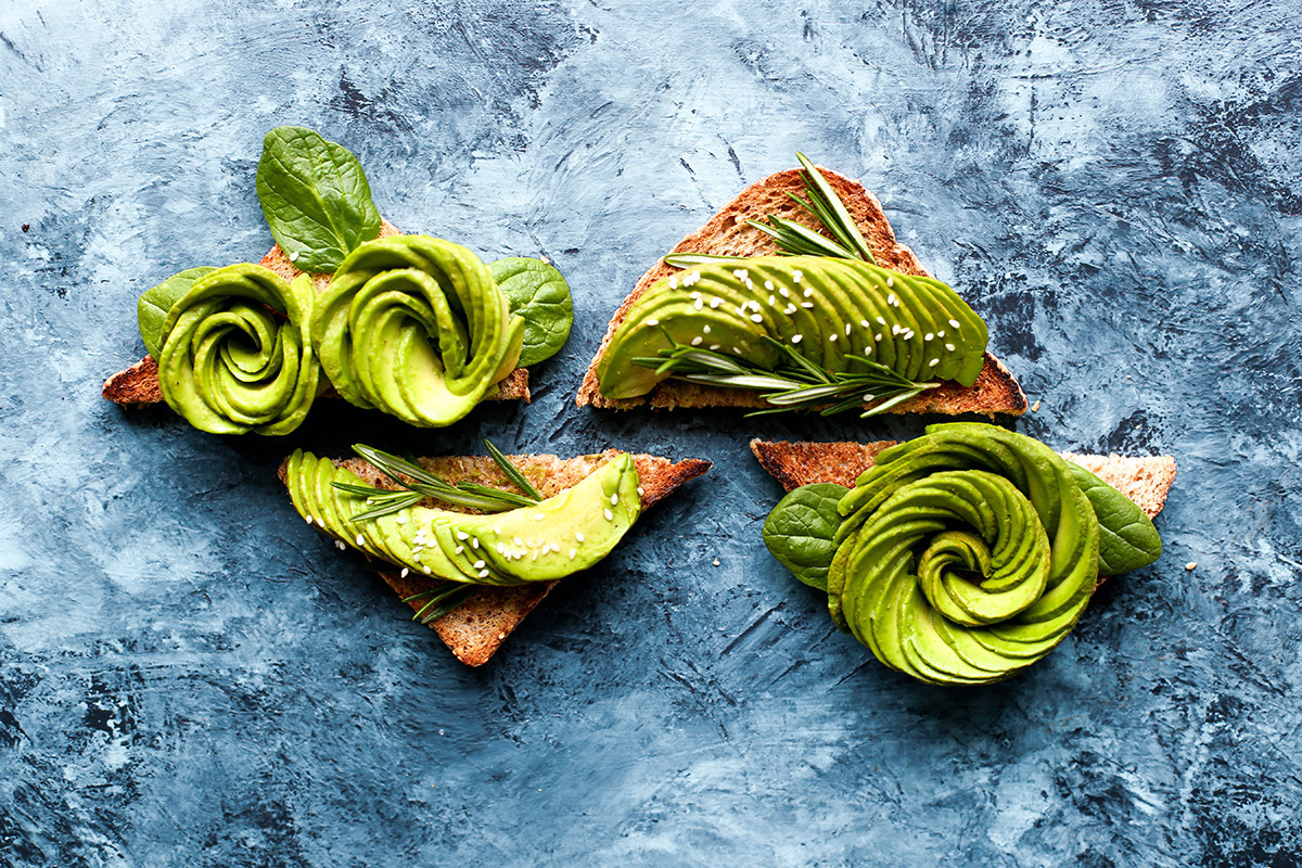 tostadas-con-aguacate