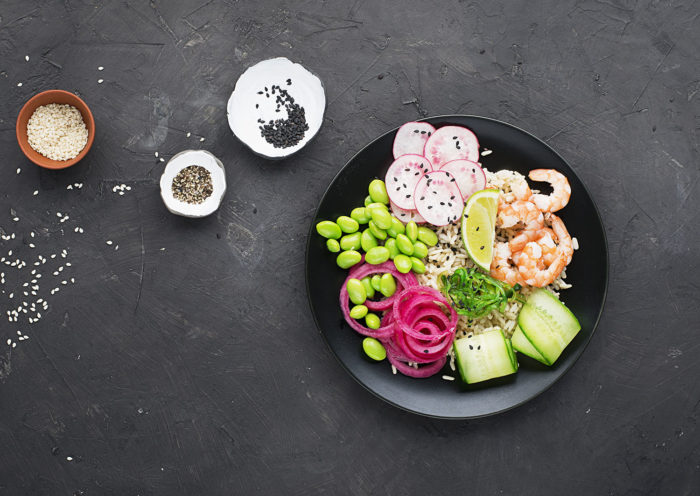 Els poke bowls es complementen amb algues.